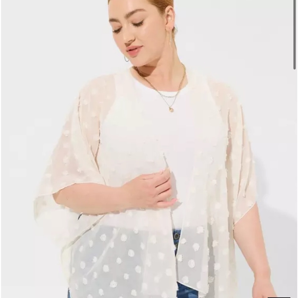 Torrid Sheer Polka Dot Kimono Ruana New 4x 3x white beige